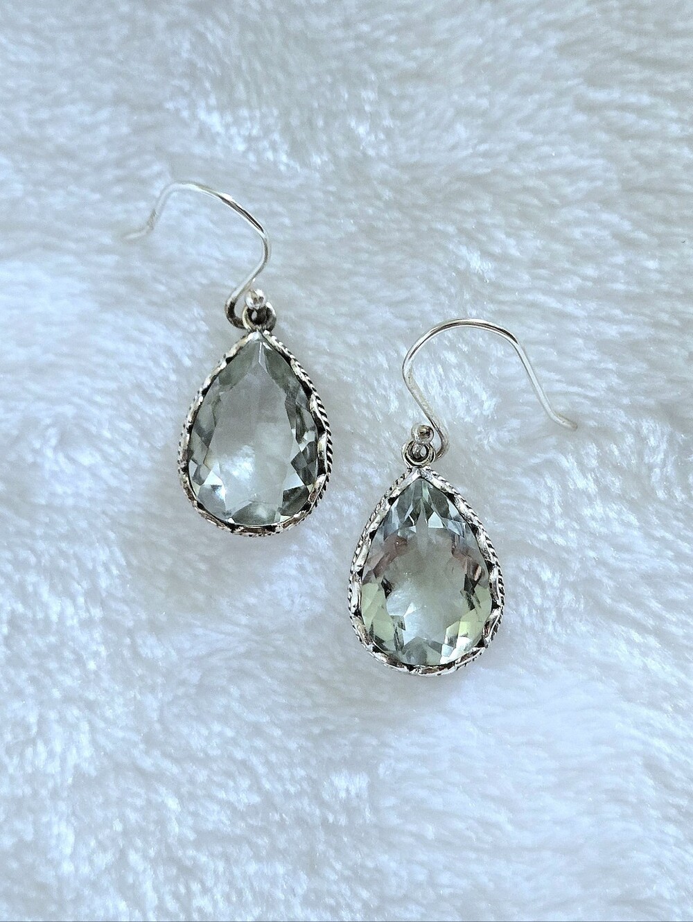 Shivam Green💚 Amethyst Teardrop💧Earrings - Picture 13 of 16